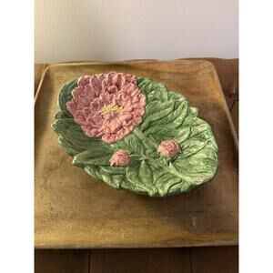 Winterthur Floral Leaf Dish (Pink Flower)